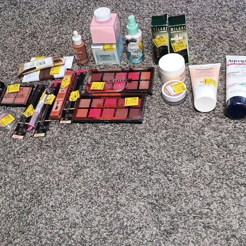 Makeup- COVER GIRL MILANI LOREAL PHYSICIANS FORMULA